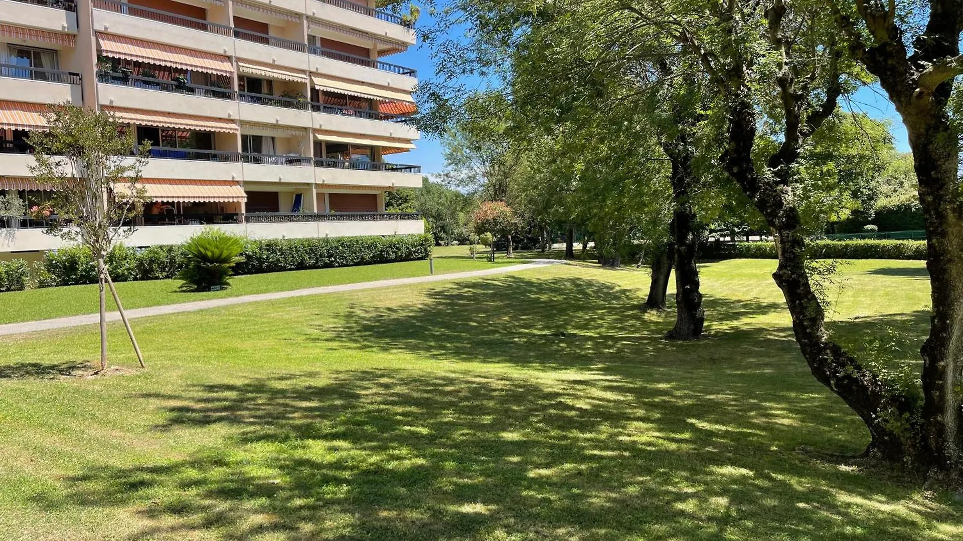 Parc Botanique Et Plages Villeneuve-Loubet Apartment